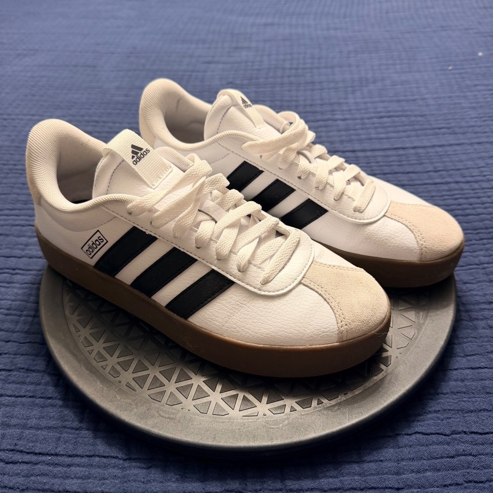 Adidas VL Court 3.0 Women's 9 Men's 7.5 White Black Gum Sole Leather Sneakers